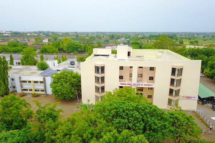 Pravara Rural College of Pharmacy campus in Loni Bk., Maharashtra, India — photo 2