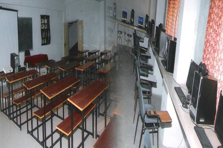 Pratishtha Institute of Pharmaceutical Sciences campus in Suryapet, Telangana, India — photo 4