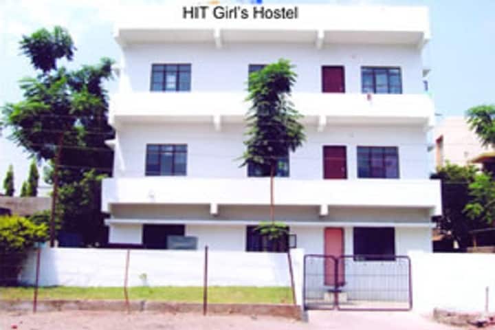 Hi-Tech Institute of Technology campus in Aurangabad, Maharashtra, India — photo 3