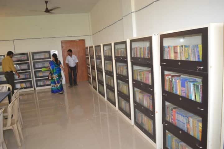 HL Agrawal B Ed College campus in Itarsi, Madhya Pradesh, India — photo 4