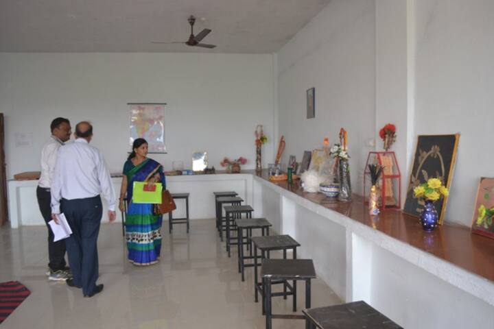 HL Agrawal B Ed College campus in Itarsi, Madhya Pradesh, India — photo 5