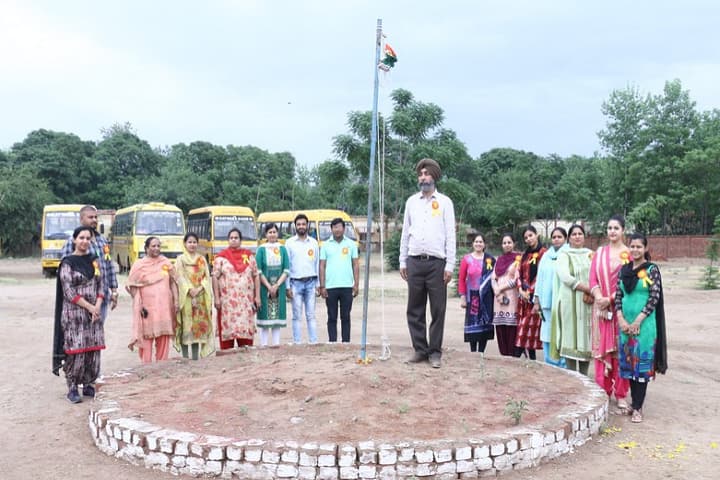 International Divine College of Education campus in Mullanpur Garibdass, Punjab, India — photo 3