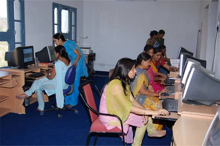 Shivalik Hills College of Education campus in Nangal, Punjab, India — photo 4