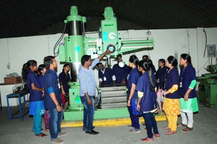 JNTUH College of Engineering campus in Karimnagar, Telangana, India — photo 6