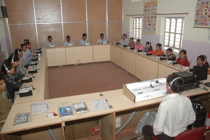 RS College of Education campus in Dausa, Rajasthan, India — photo 6