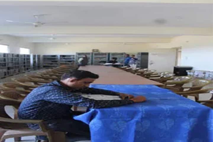 Binod Bihari Mahato Memorial Teachers Training College campus in Dhanbad, Jharkhand, India — photo 3