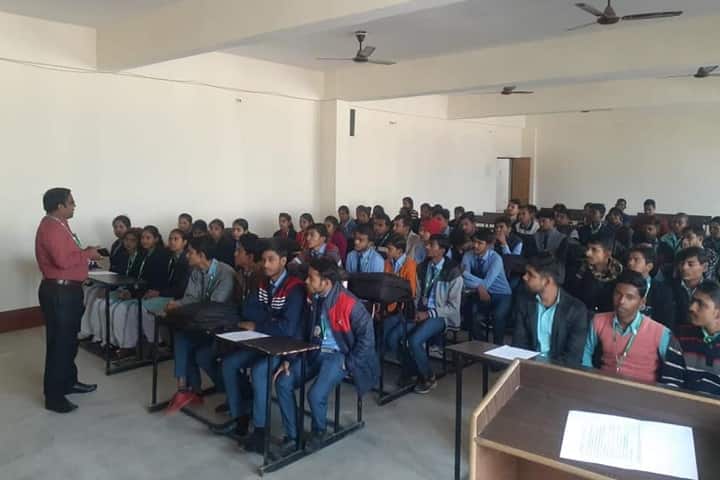 Praduman Singh Shikshan Prashikshan Sansthan Pharmacy College campus in Basti, Uttar Pradesh, India — photo 3