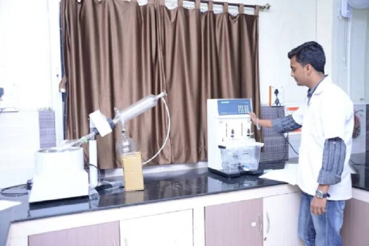 Praduman Singh Shikshan Prashikshan Sansthan Pharmacy College campus in Basti, Uttar Pradesh, India — photo 4