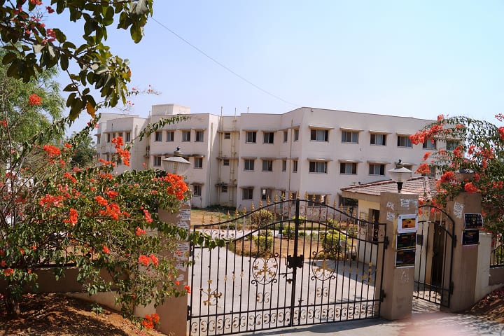 Maulana Azad National Urdu University Polytechnic campus in Hyderabad, Telangana, India — photo 2