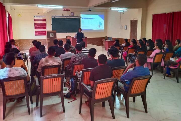 Prabhodhan Shikshan Prasarak Sanshta's Indira Institute of Pharmacy campus in Tamhane, Maharashtra, India — photo 5