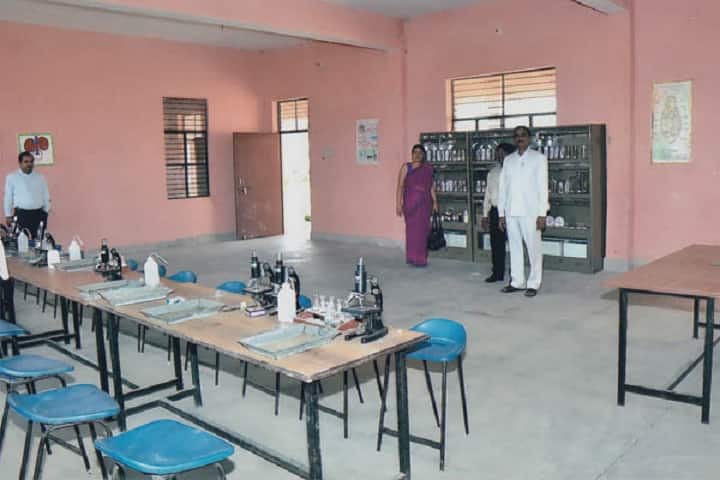 KM College of Education campus in Kanpur, Uttar Pradesh, India — photo 5
