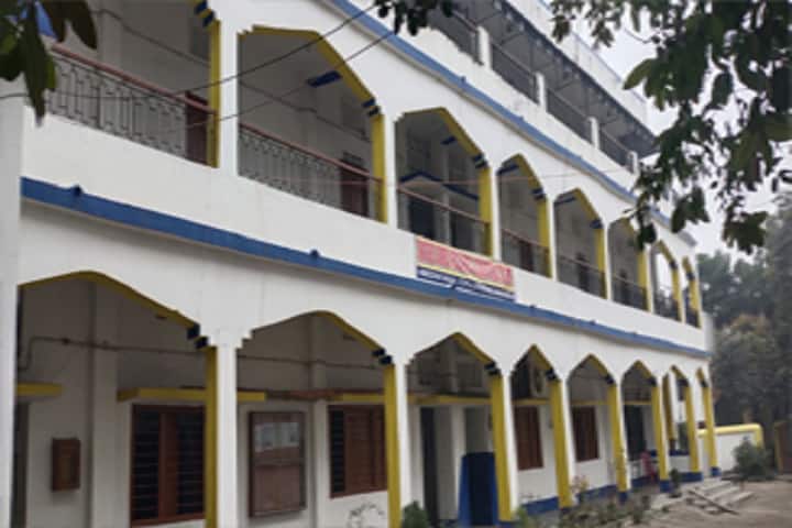Raghu Saroj Welfare and Charitable Trust Education College campus in Jehanabad, Bihar, India — photo 1