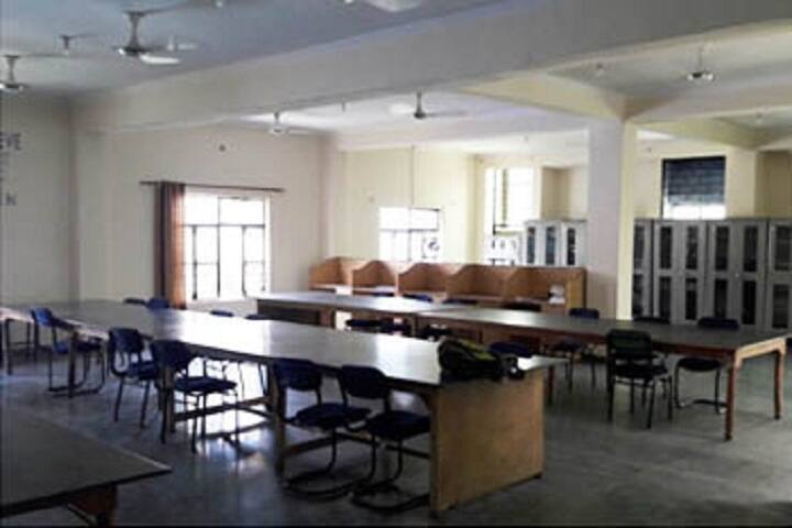 Adhunik Institute of Education and Research campus in Meerut, Uttar Pradesh, India — photo 3