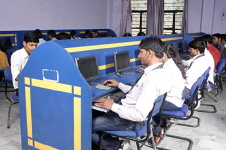 Adhunik Institute of Education and Research campus in Meerut, Uttar Pradesh, India — photo 4