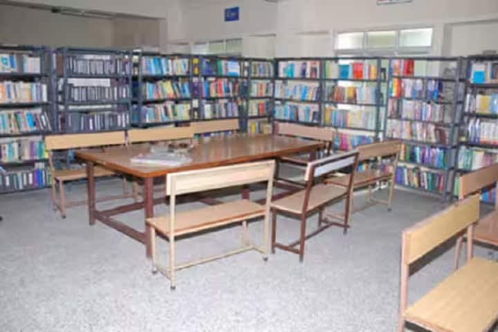 Shri Paramhans Shikshan Prashikshan Mahavidhyalaya campus in Faizabad, Uttar Pradesh, India — photo 3