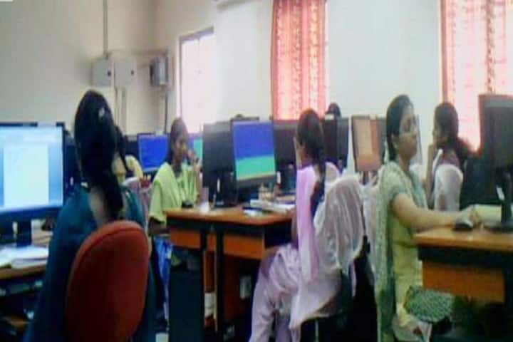 KLM College of Engineering for Women campus in Kadapa, Andhra Pradesh, India — photo 3