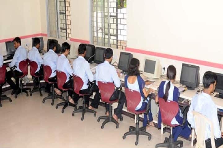 Poojya Sane Guruji Vidya Prasarak Mandal's College of Pharmacy campus in Shahada, Maharashtra, India — photo 6