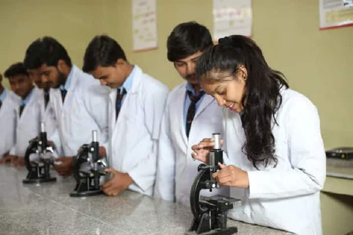 Guru Nanak College campus in Dehradun, Uttarakhand, India — photo 3