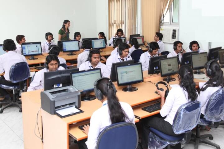 Greater Noida Institute of Technology MBA Institute campus in Greater Noida, Uttar Pradesh, India — photo 5