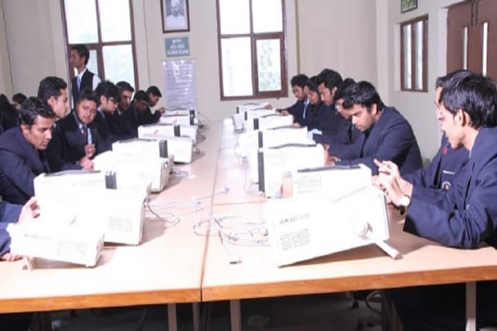 Jaypee University campus in Anupshahar, Uttar Pradesh, India — photo 4