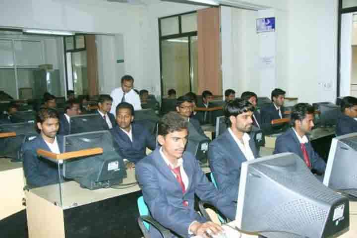 Alard Institute of Management Sciences campus in Pimpri-Chinchwad, Maharashtra, India — photo 5