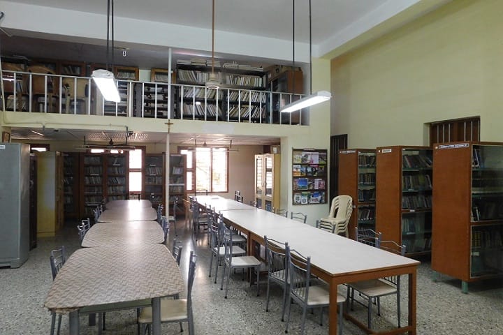 St Ignatius College of Education campus in Tirunelveli, Tamil Nadu, India — photo 2