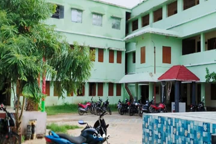 Subhadra Mahatab Mahavidyalaya campus in Asureswar, Odisha, India — photo 2