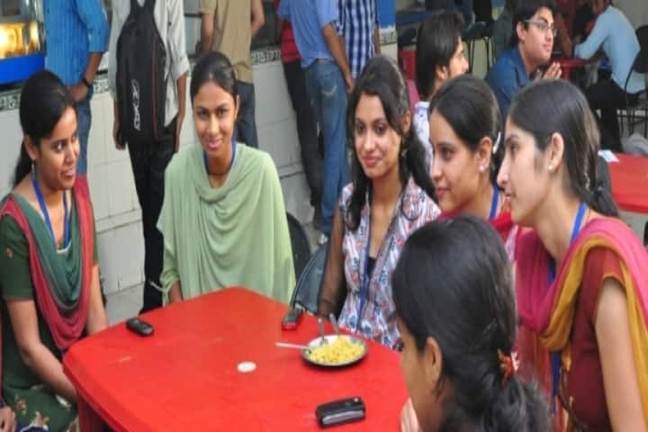 Haryana Engineering College campus in Jagadhri, Haryana, India — photo 3