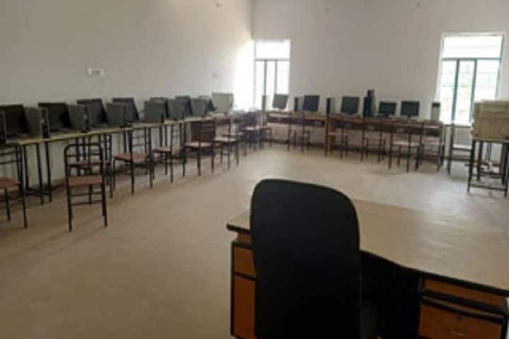 Choudhary B Ed College campus in Sadulpur, Rajasthan, India — photo 3