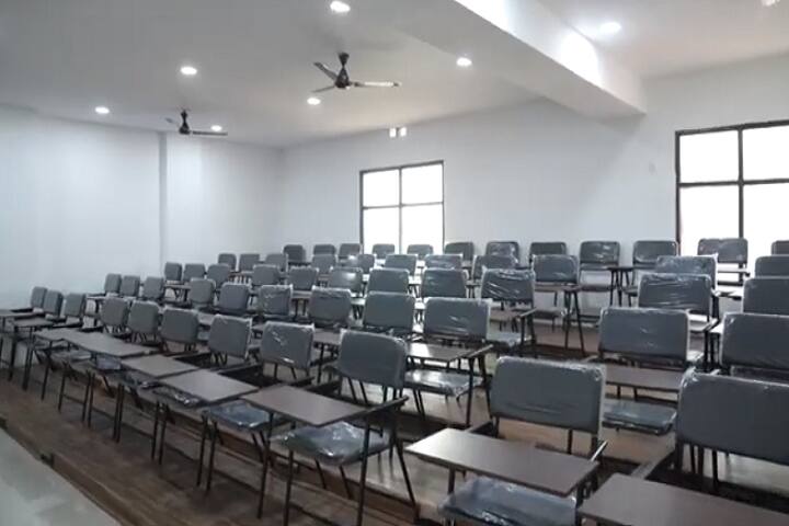 Divine Institute of Management and Technology campus in Greater Noida, Uttar Pradesh, India — photo 2