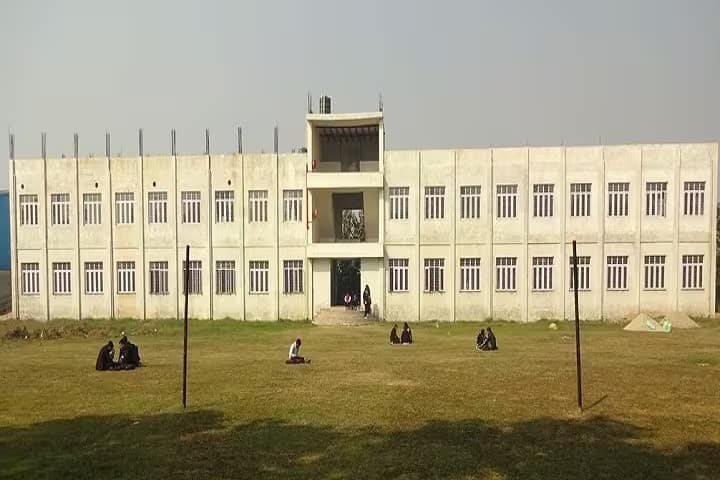 Indraprastha Institute of Education and Management campus in Panchsheel Nagar, Uttar Pradesh, India — photo 1
