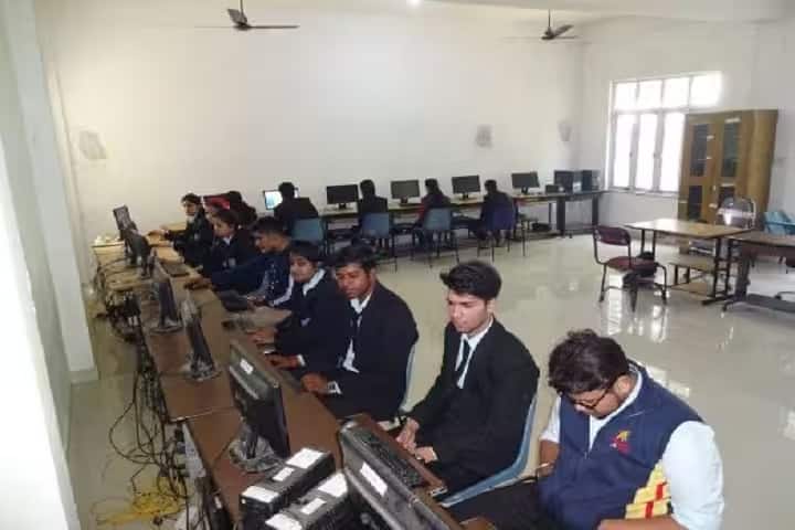 Indraprastha Institute of Education and Management campus in Panchsheel Nagar, Uttar Pradesh, India — photo 3
