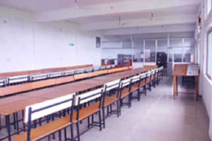 Mahatma Gandhi B Ed College campus in Jabalpur, Madhya Pradesh, India — photo 5