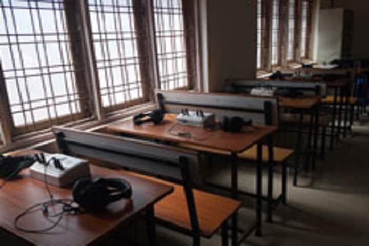 Mahatma Gandhi B Ed College campus in Jabalpur, Madhya Pradesh, India — photo 6