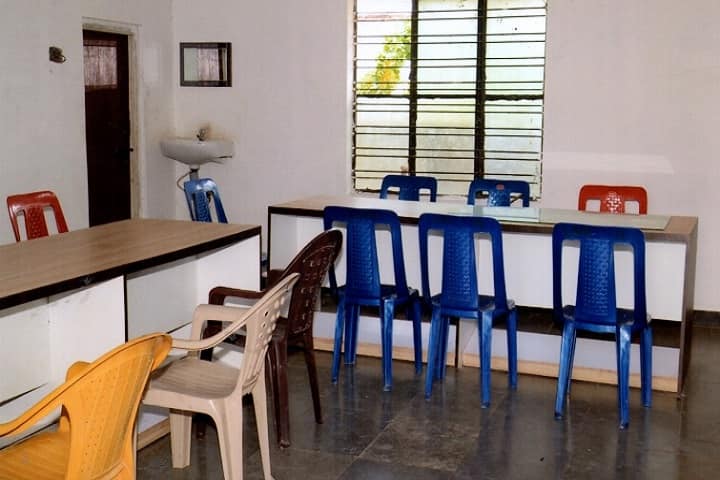LNR College of Education campus in Mahabubnagar, Telangana, India — photo 2