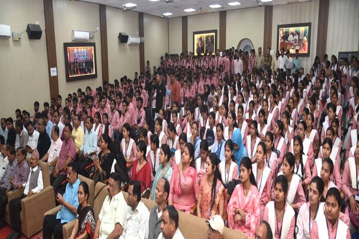 Maa Pateswari University campus in Balrampur, Uttar Pradesh, India — photo 1