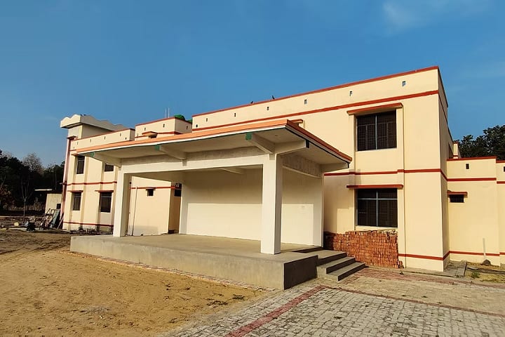 Motichand Institute of Higher Education Research and Technology campus in Kushinagar, Uttar Pradesh, India — photo 4
