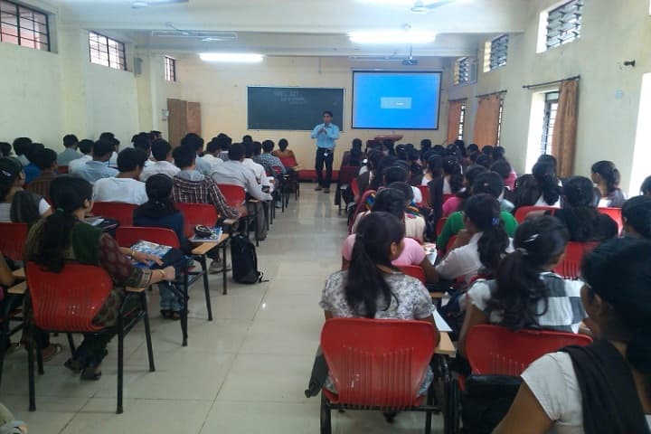 Hanuman Vyayam Prasarak Mandal's College of Engineering and Technology campus in Amravati, Maharashtra, India — photo 5