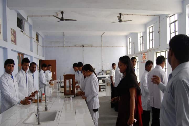 Pharmacy College campus in Azamgarh, Uttar Pradesh, India — photo 5