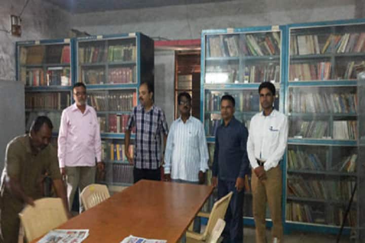 Tuljabhavani Mahavidyalaya campus in Osmanabad, Maharashtra, India — photo 6