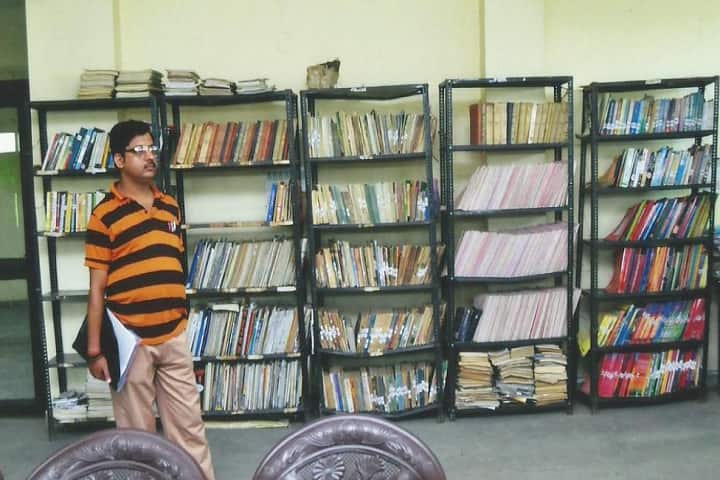 Central Women's College of Education campus in Lucknow, Uttar Pradesh, India — photo 3