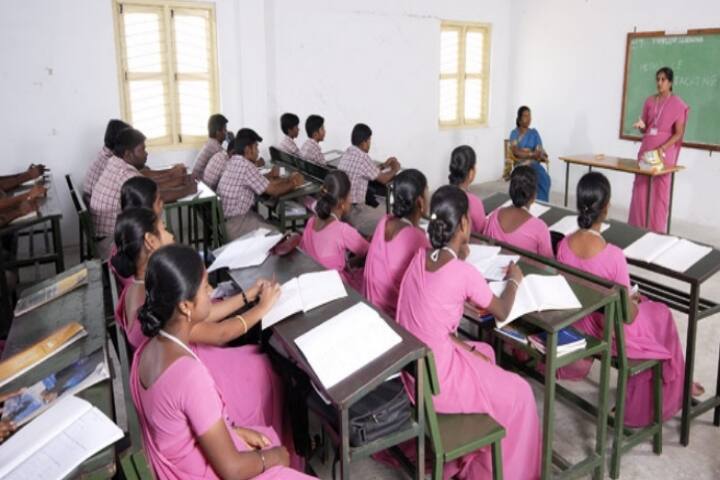 Mahendhira College of Education campus in Minnampalli, Tamil Nadu, India — photo 5