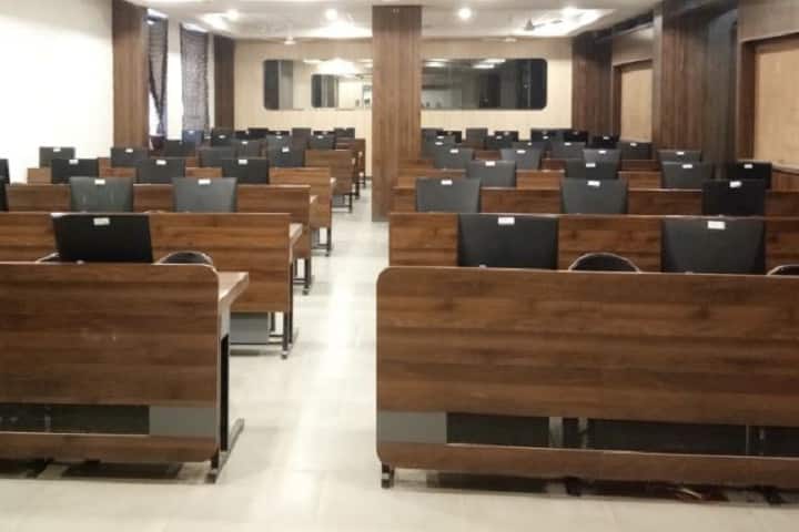 GMIT Bhavnagar campus in Bhavnagar, Gujarat, India — photo 4