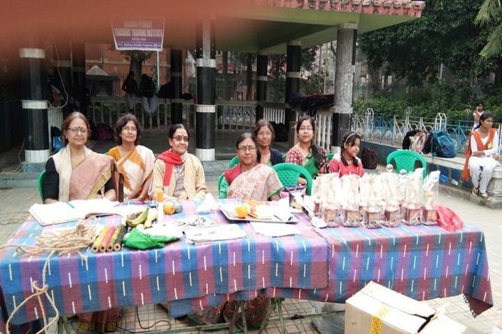 Brahmo Primary Teachers Training Institute only Women campus in Kolkata, West Bengal, India — photo 5