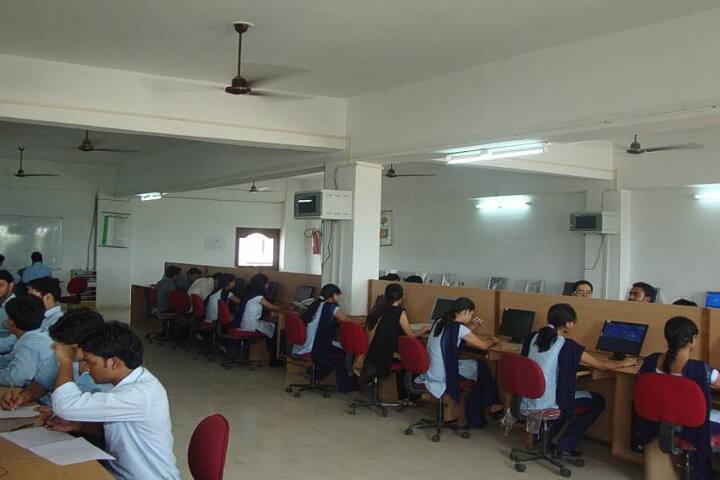 Dr Rizvi College of Engineering campus in Kaushambi, Uttar Pradesh, India — photo 4