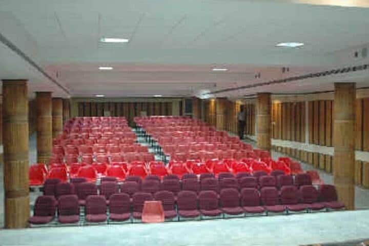 Lyallpur Khalsa College of Education for Women campus in Jalandhar, Punjab, India — photo 2