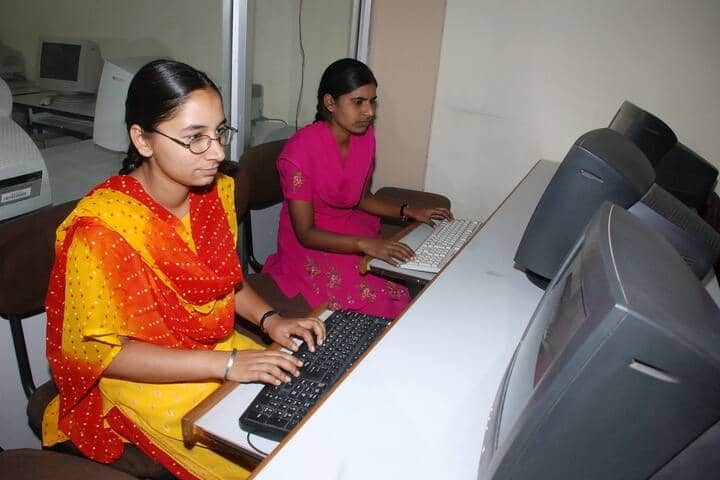 Lyallpur Khalsa College of Education for Women campus in Jalandhar, Punjab, India — photo 5
