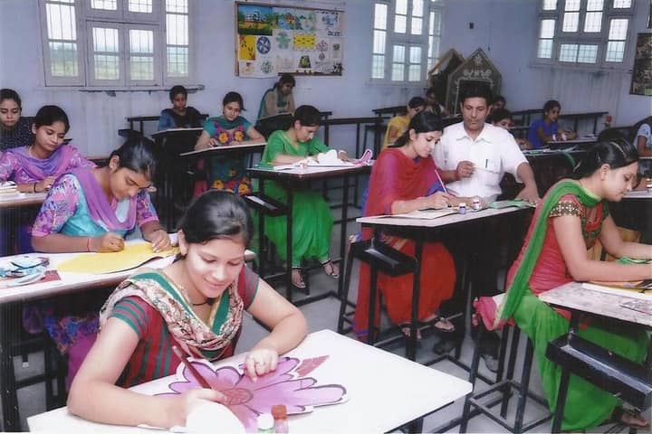 Pathankot College of Education campus in Pathankot, Punjab, India — photo 2