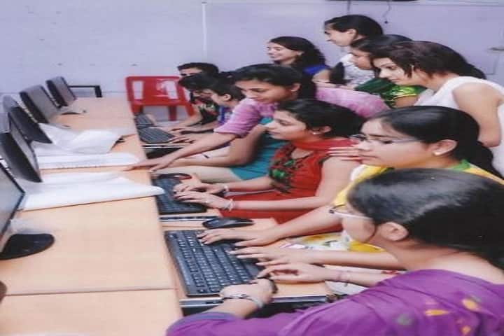 Pathankot College of Education campus in Pathankot, Punjab, India — photo 4