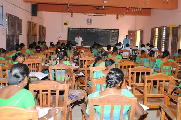 Umamaheswaranar College of Education campus in Thanjavur, Tamil Nadu, India — photo 2